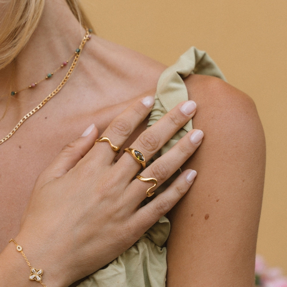Sienna | Gold Wave Ring