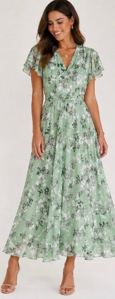 Grace | Glamorous dress that covers the belly
