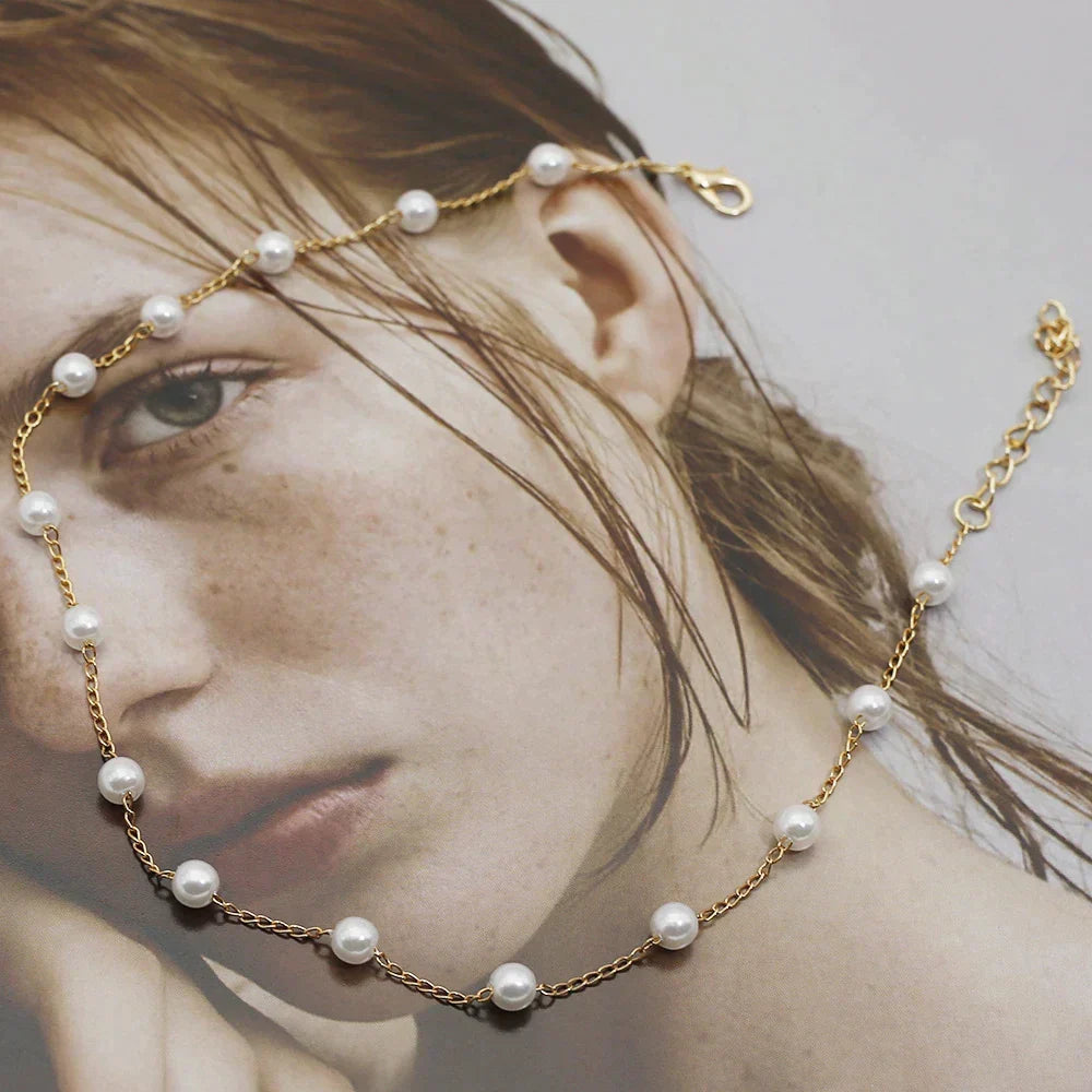 Elise | Delicate Pearl Necklace